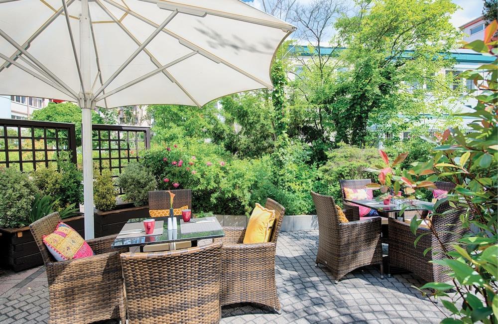 Leonardo Hotel Heidelberg City Center Экстерьер фото