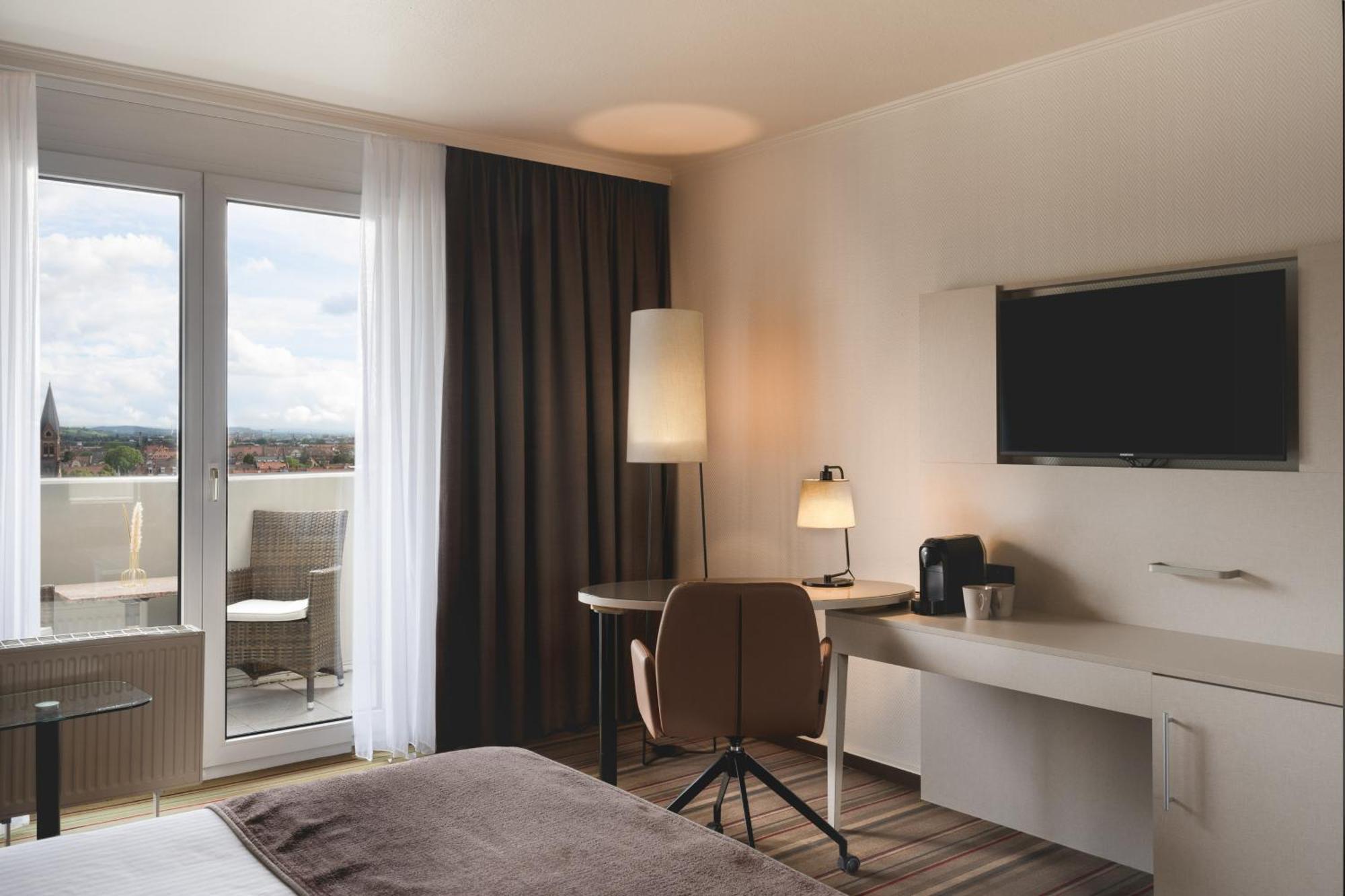 Leonardo Hotel Heidelberg City Center Экстерьер фото