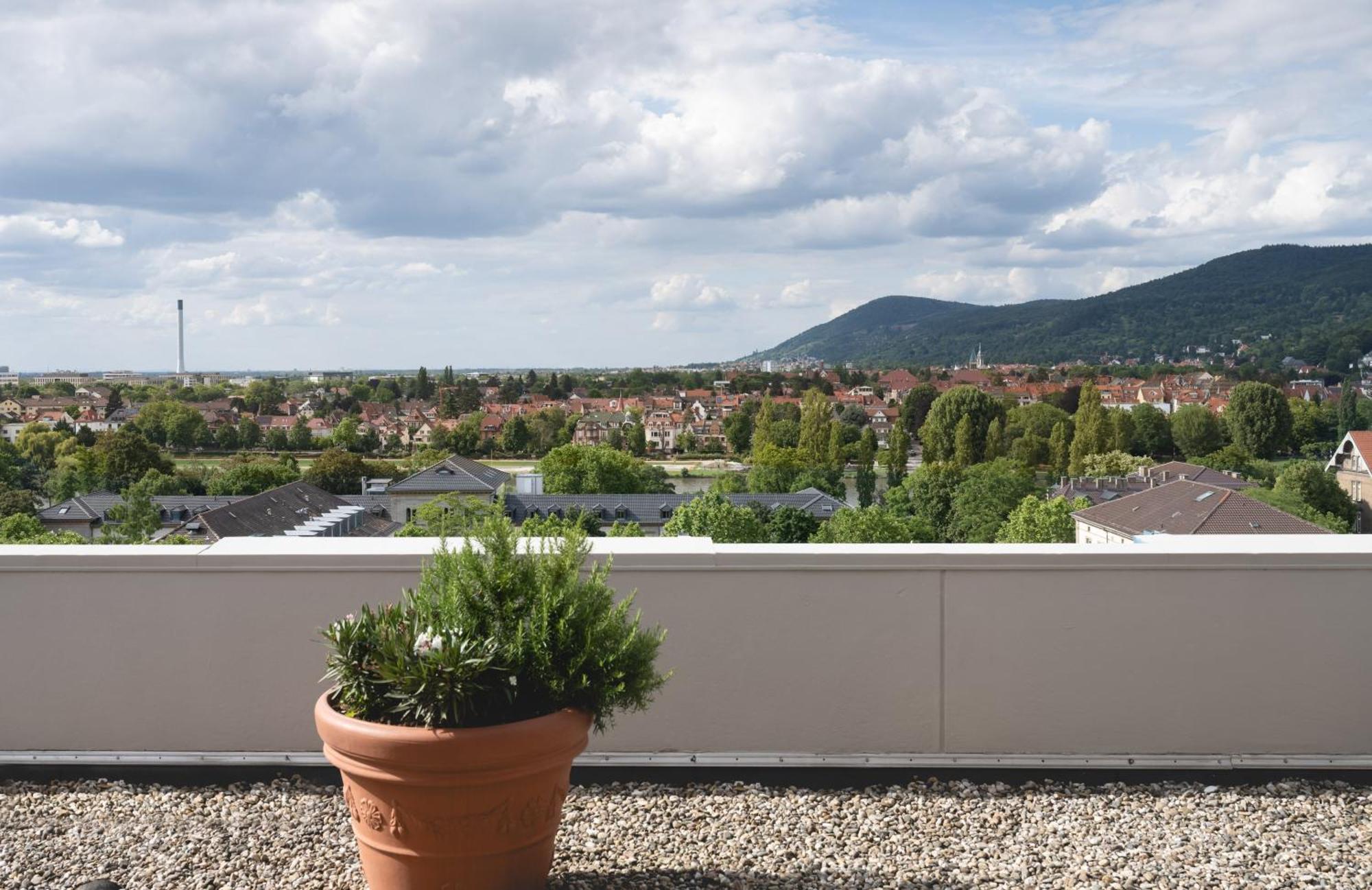 Leonardo Hotel Heidelberg City Center Экстерьер фото